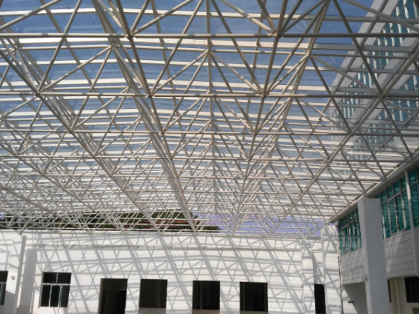 琼海管桁架加工中需要注意哪些问题?